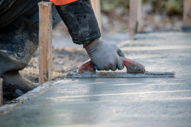 Best Concrete Resurfacing Services  in Linn, MO