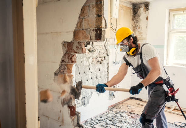 Best Custom Concrete Contractor  in Linn, MO